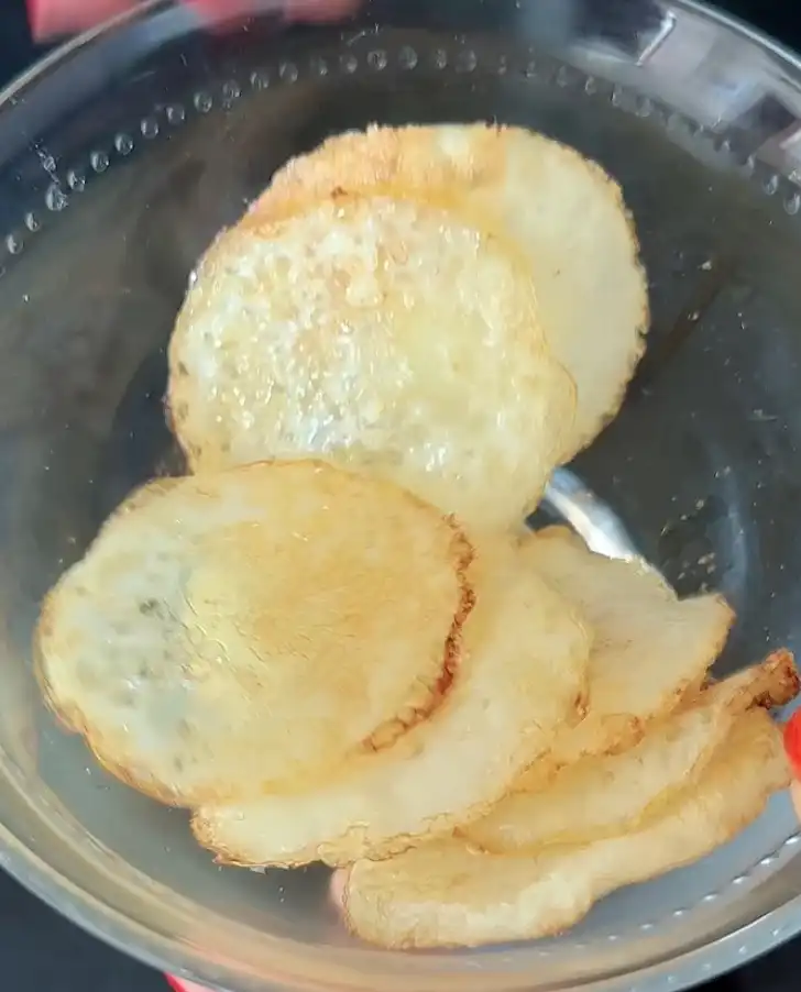 Chips Proteiche di Albumi e Parmiggiano