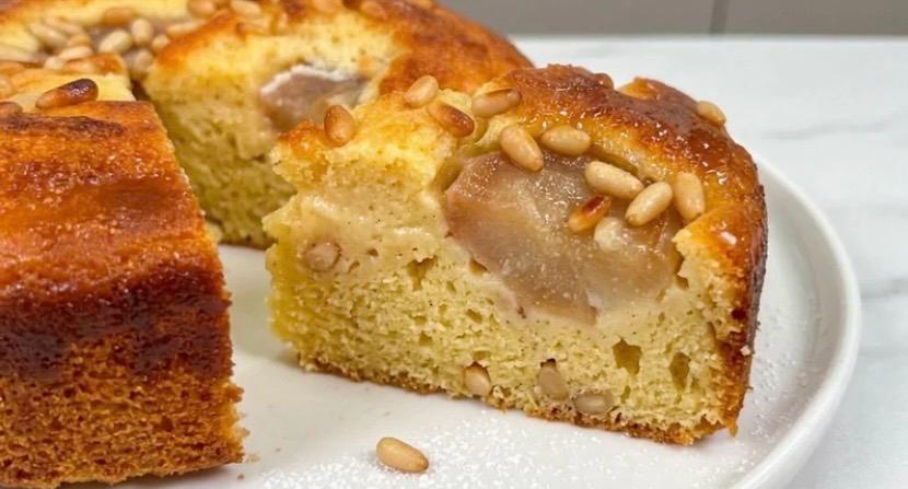 Torta Soffice Ricotta e Pere Senza Burro