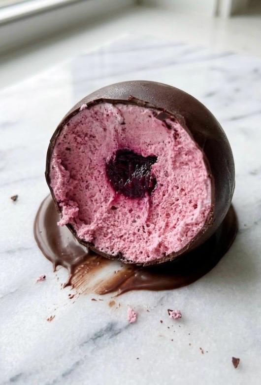 Yogurt Protein Ball Fragola e Cioccolato